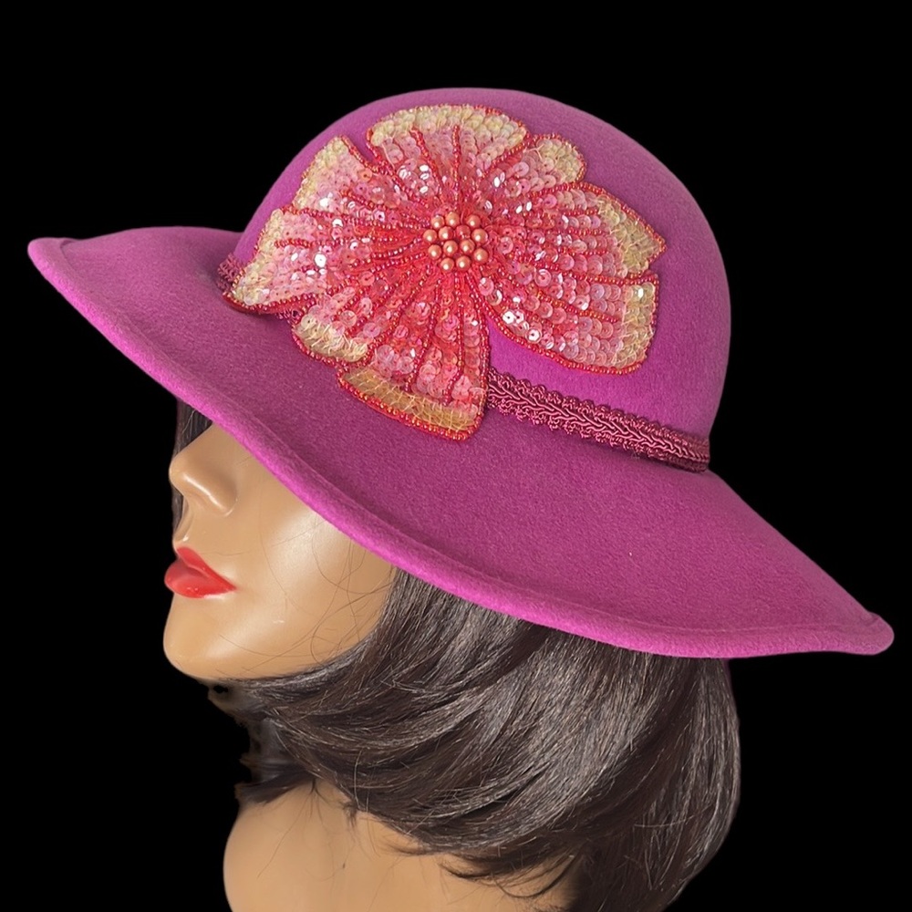 Vintage Fushia Wool Hat with Flower